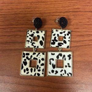 Black and White Dotted Dangle Earrings
